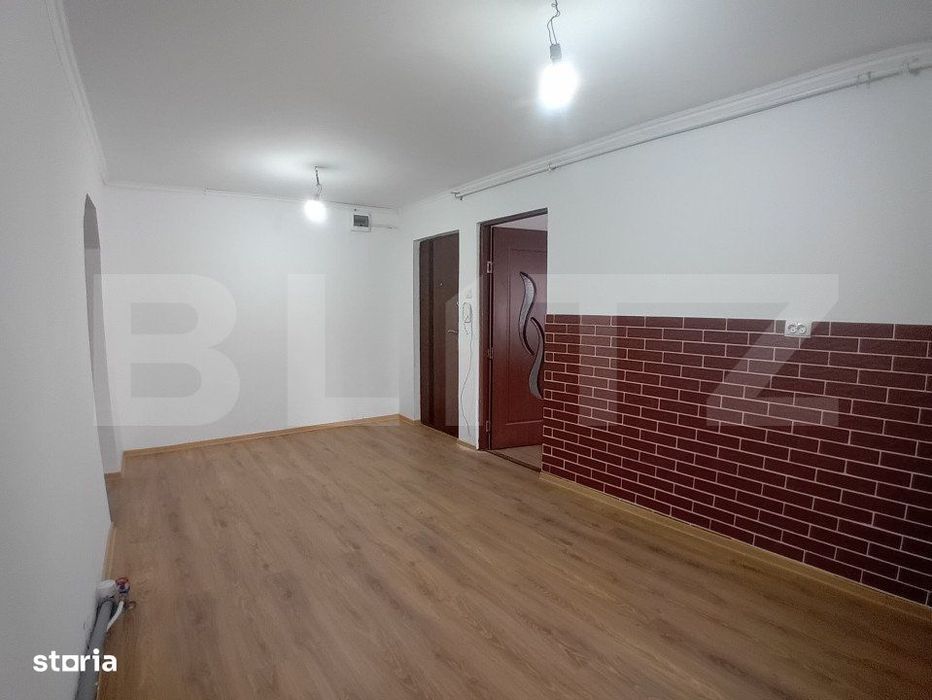 Apartament renovat cu 2 camere decomandate si garaj in Dumbrava Nord Z