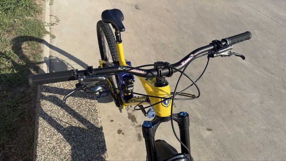 Mondraker Superfoxy carbon R  29” marime L 2023 fox 38 performance shimano xtr sram x01