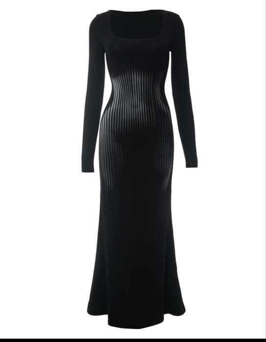 Новое женское платье