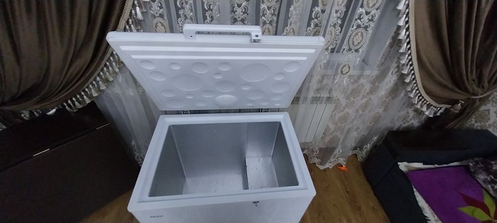 Продам морозильник haier