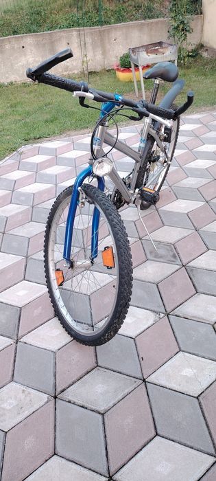 Bicicleta Rixe în stare perfectă de funcționare