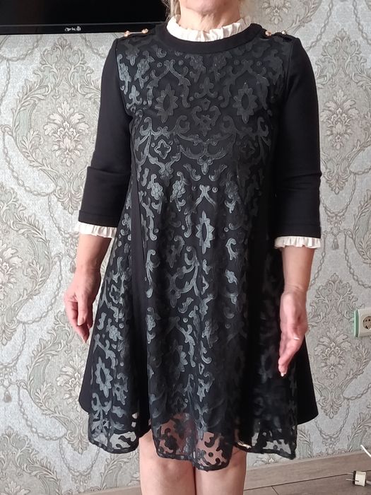 Бутикова рокля  "Lucy"