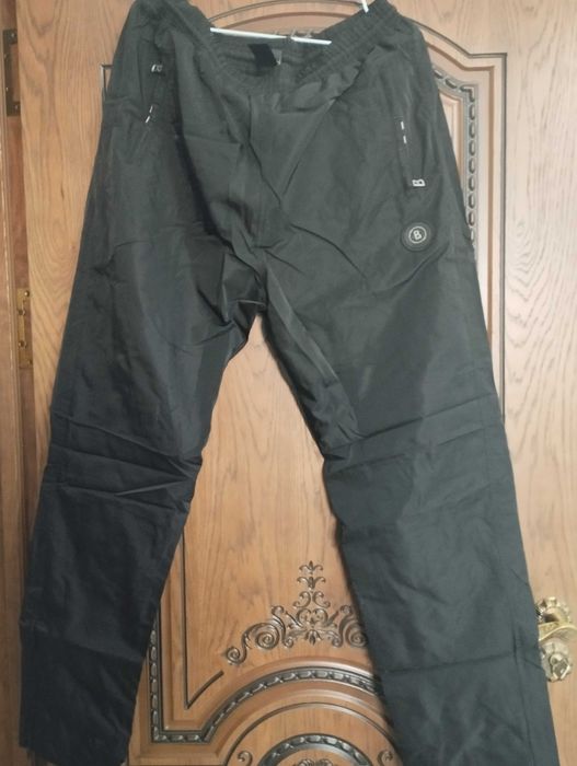 Спортивные костюмы