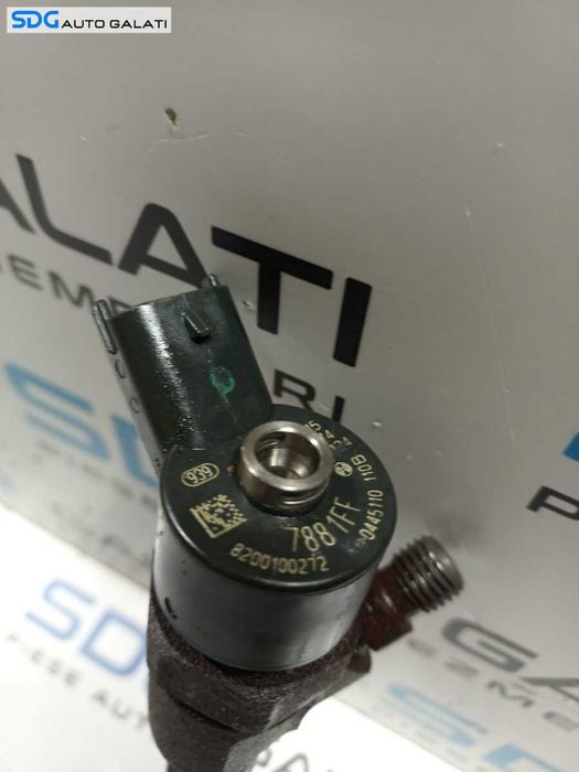 Injector Injectoare Renault Megane 2 1.9 DCI F9Q 2002 - 2008 Cod Piesa 8200100272 0445110110B [M8928]