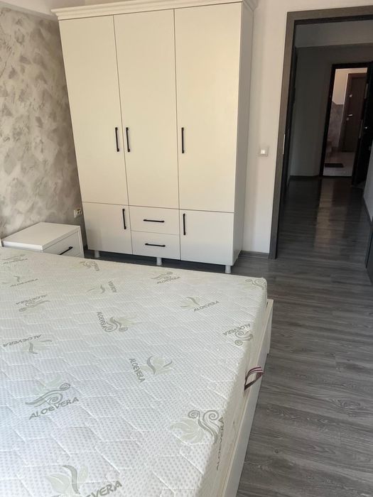 Apartament cu două camere închiriat