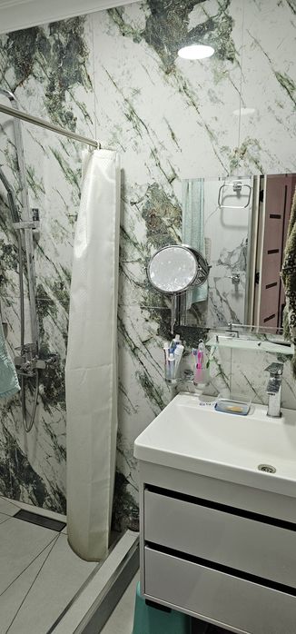 Квартира сотилади колган малумотлар тел оркали берилади узимни номимда