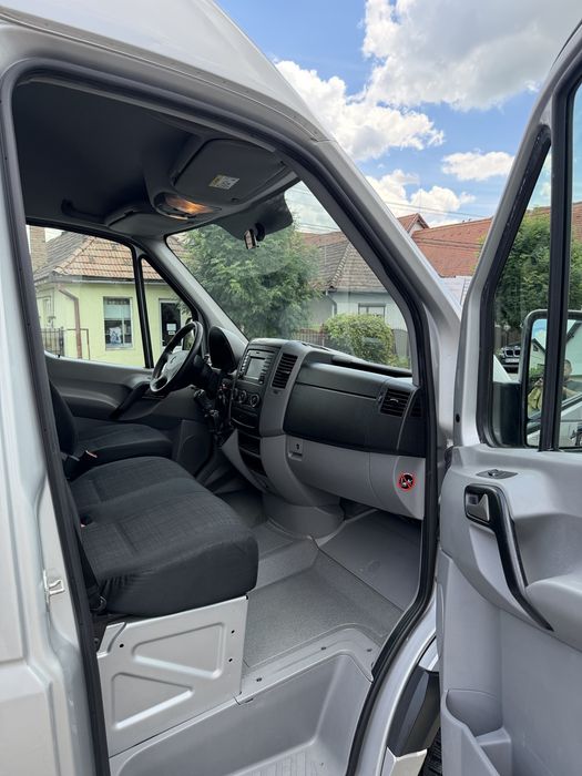 Mercedes Sprinter 316 MAXI 8+1 loc. Clima in Plafon