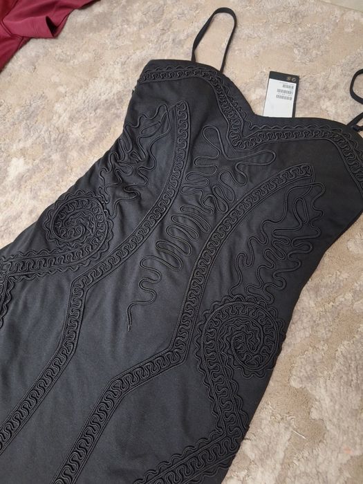 Rochie M, HM, cu eticheta