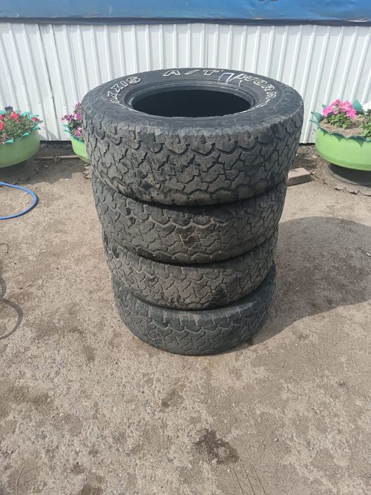Продаю шина 255/70 R16