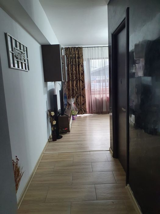 Vand apartament 2cam 65mp an 2019