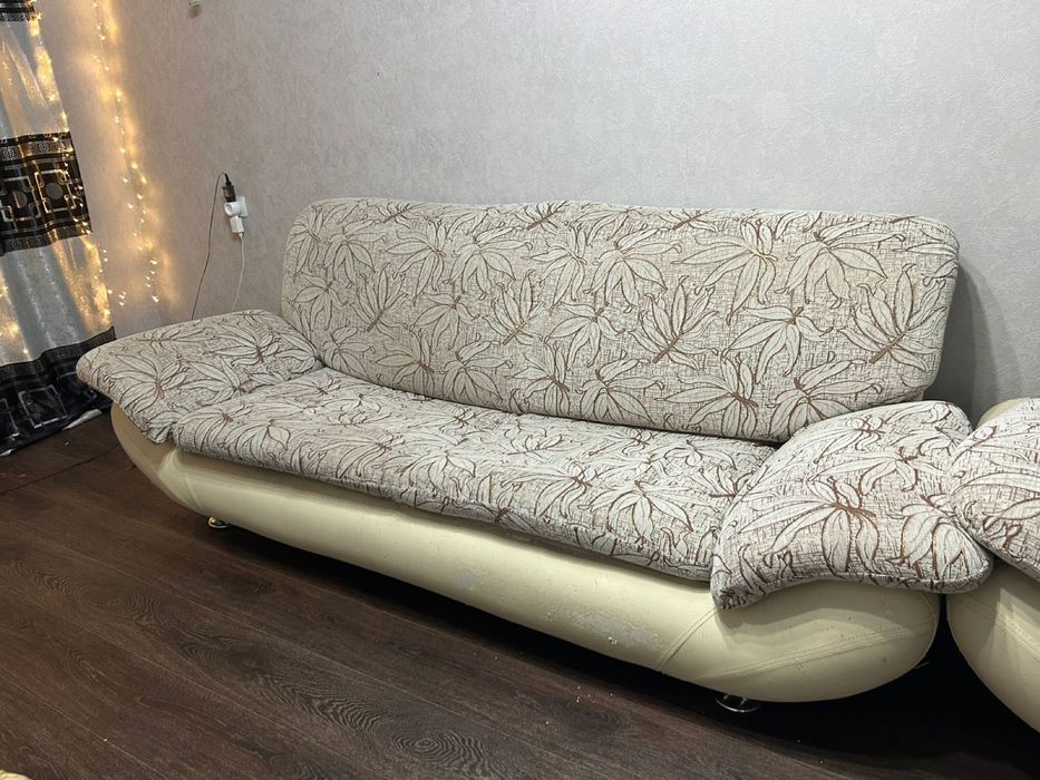 Продам диван и кресло