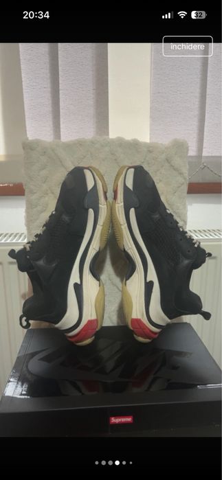 Balenciaga Triple S bred