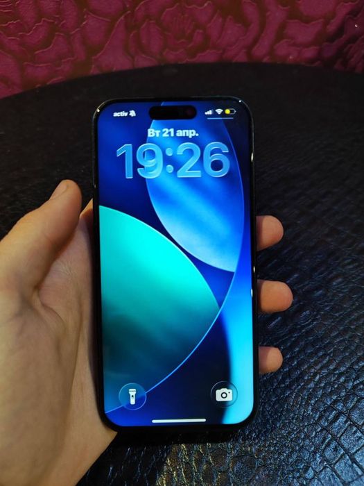 iphone 15 pro в поряде