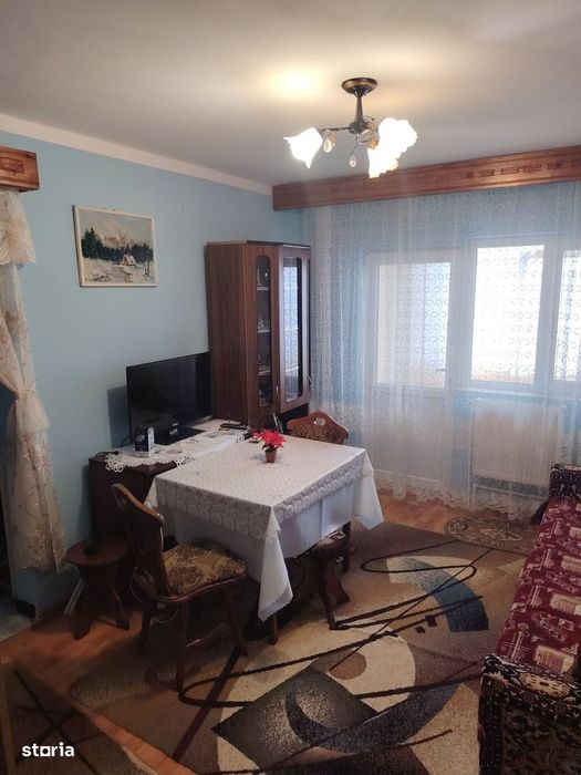 2 Camere mobilat pe str Miron Costin