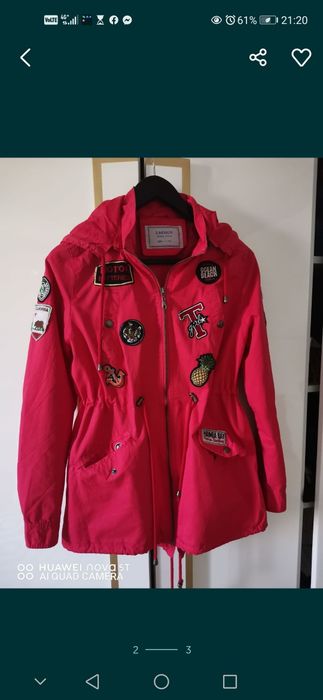 Дамско преходно червено яке