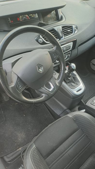 Renault Megane Scenic Bose Edition-1.2tce Euro 6