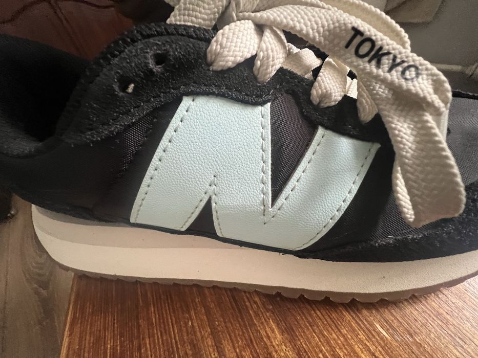 Кроссовки  NEW BALANCE