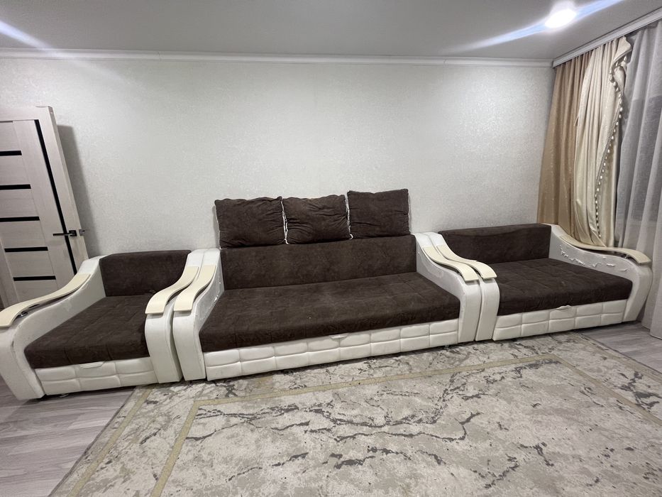 Продам диван б/у,  в хорошем состоянии. Самовывоз.