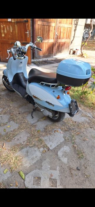 Aprilia Habana custom -125 cc.