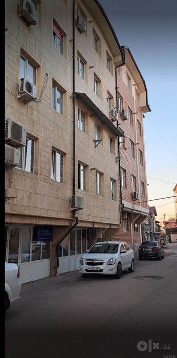 1/4/5 Буюк Ипак Йули Кирпич Буз Базар улица Сайрам 25м2