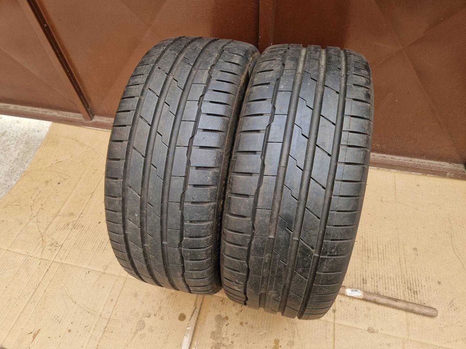 2 Hankook R17 225/45
летни гуми
DOT1420