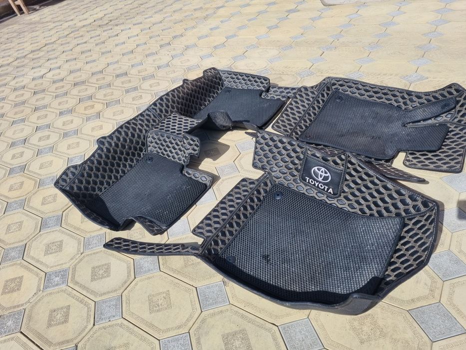 Полики автомобиля