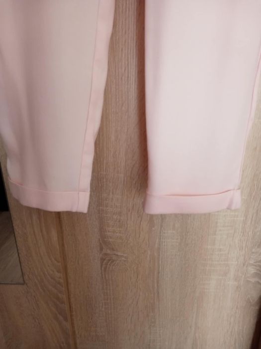 Pantaloni Mohito eleganți roz