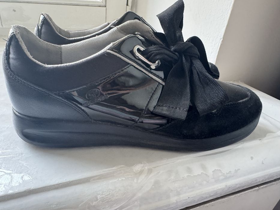 Продам обувь женскую, разное