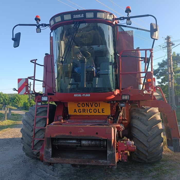 De vânzare combină Case IH 2388 4x4