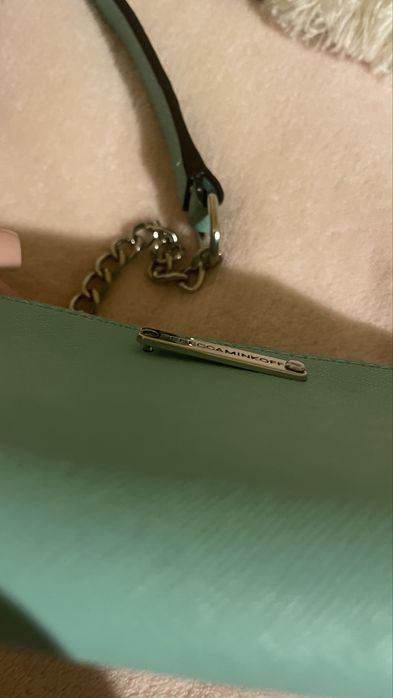 Малка чанта- Rebecca Minkoff