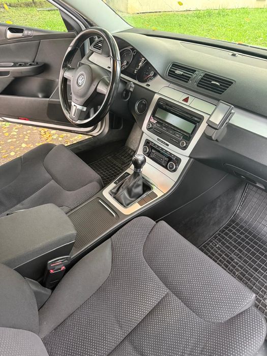 Vw Passat B6 2.0  TDI  an  2010/8