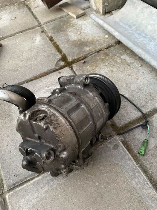 Компресор климатик пасат B5.5 1.8T AWT