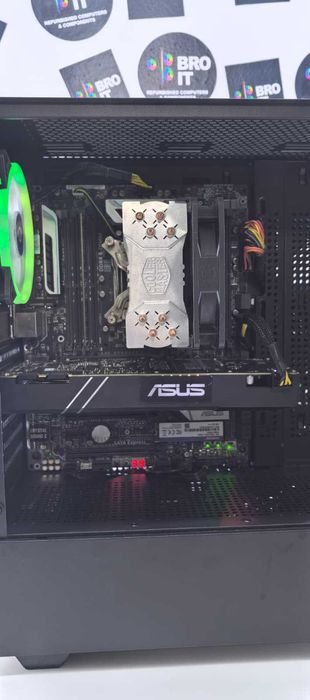 Sistem Desktop PC Gaming Intel Core i7 Xtreme Edition + GTX 8GB