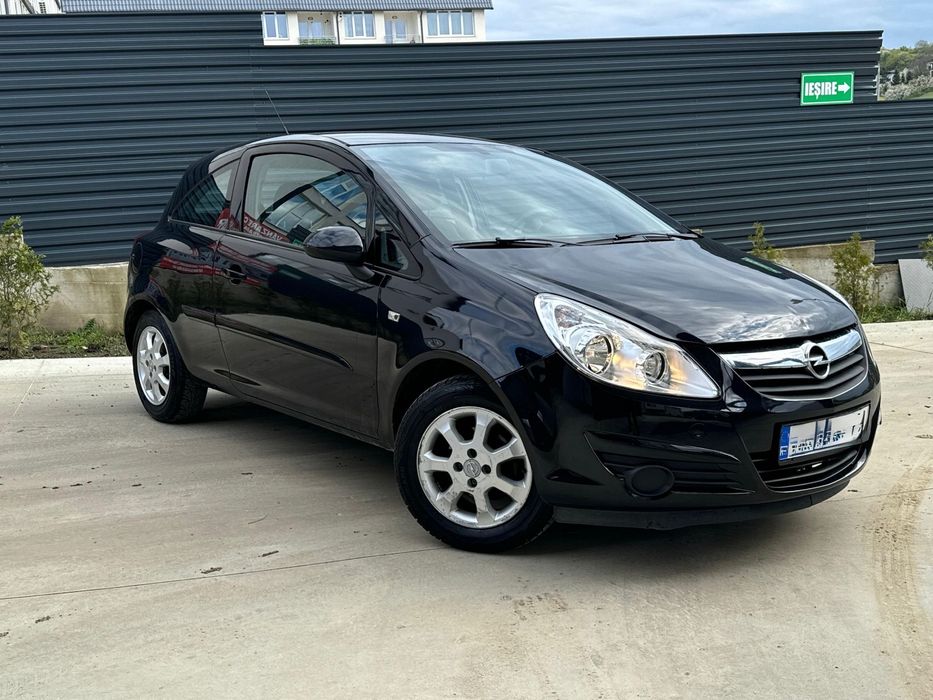 OPEL CORSA D // 1.0 benzina // 2007