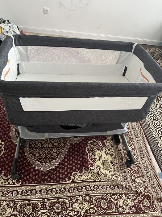 Детская кровать на колесах