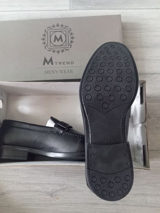 Продам кожаные туфли