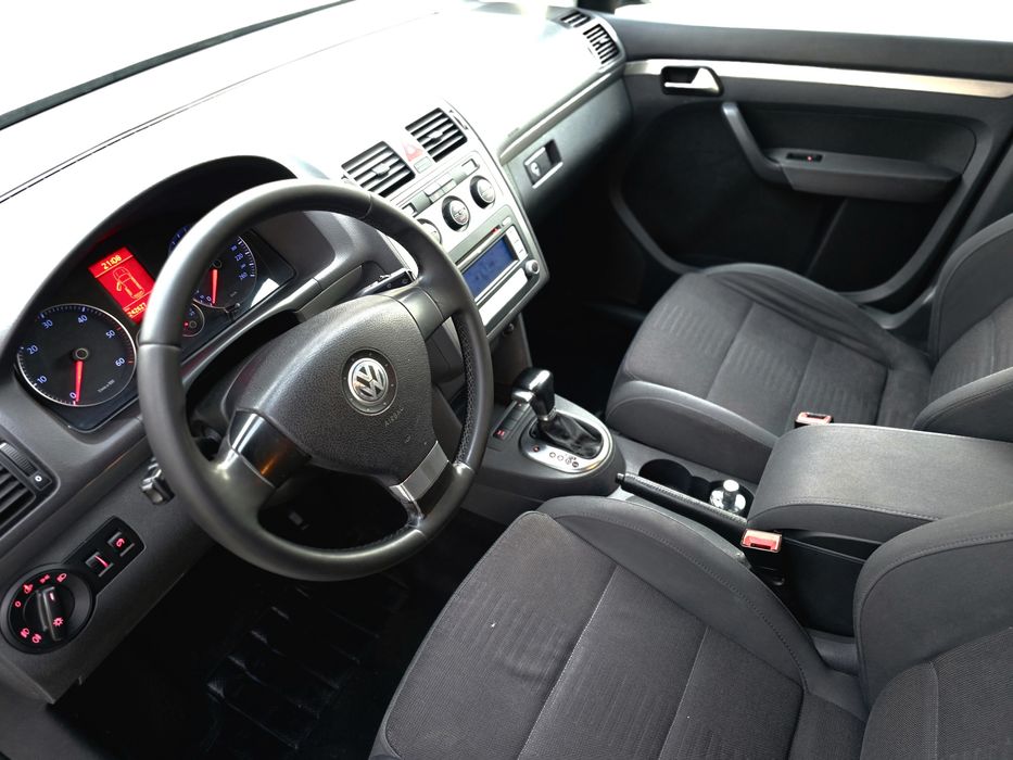 Touran Facelift 2L TDI 170 Cp  7-Locuri Automată Dsg Recent Adus