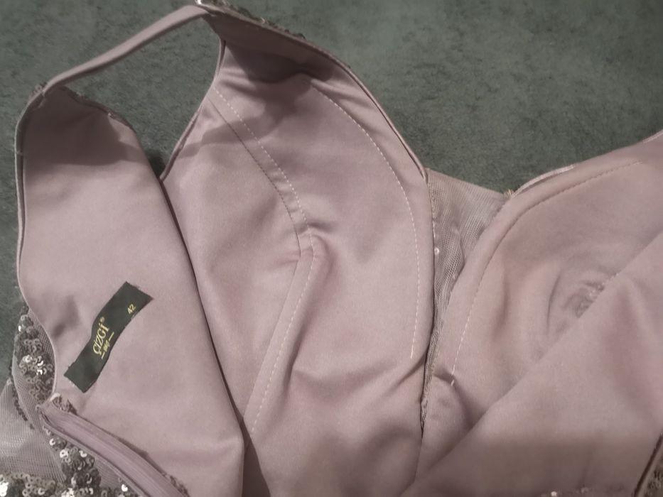 Официална бална рокля