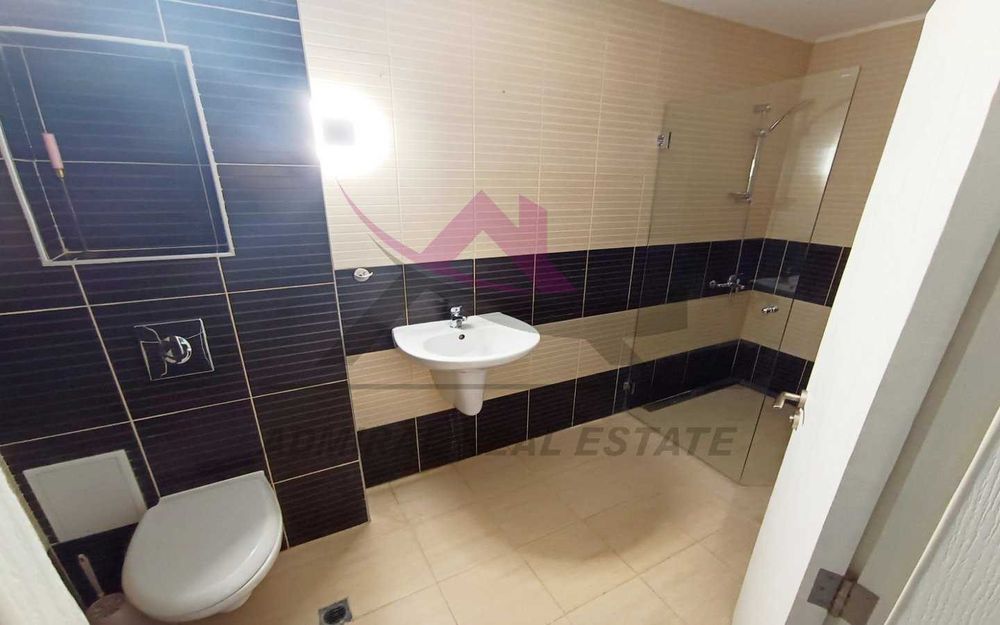 Чудесно Предложение! Двустаен+ Паркомясто- м-ст Траката