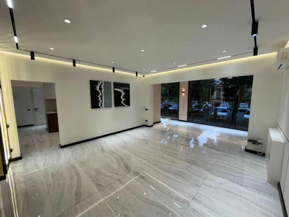 Саид Барака ГУВД | 84кв - нежилое помещение вдоль дороги Аренда