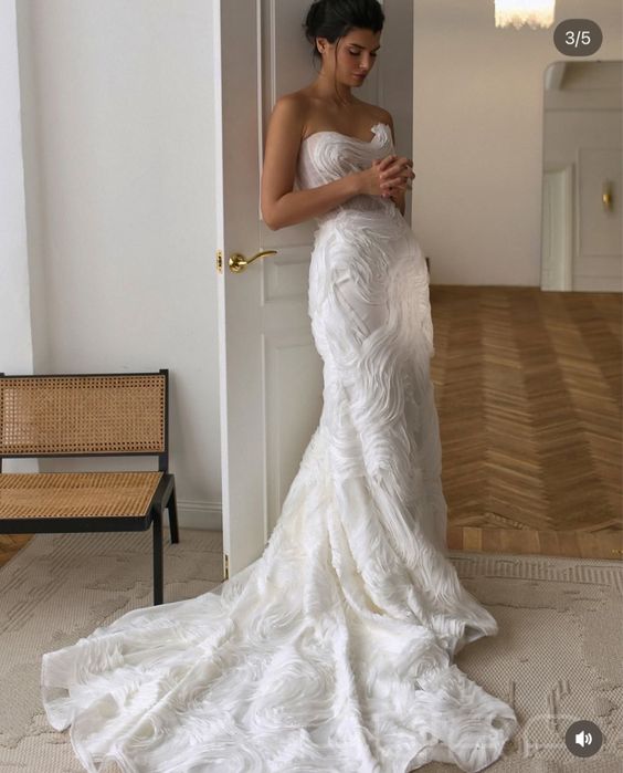 Свадебное платье