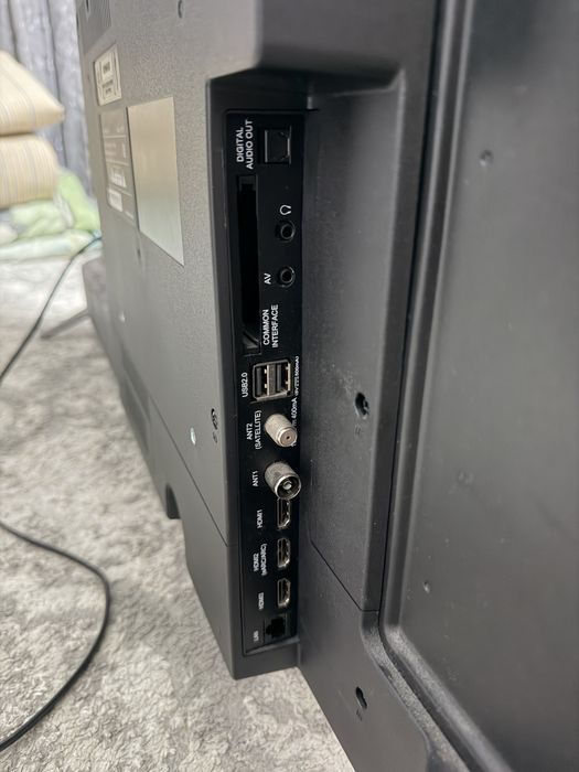 Телевизор LG.  бу