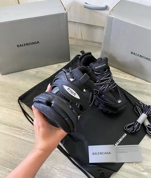 Balenciaga Track Black {35-46}