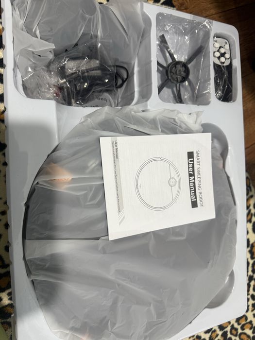 Продам робот пылесос