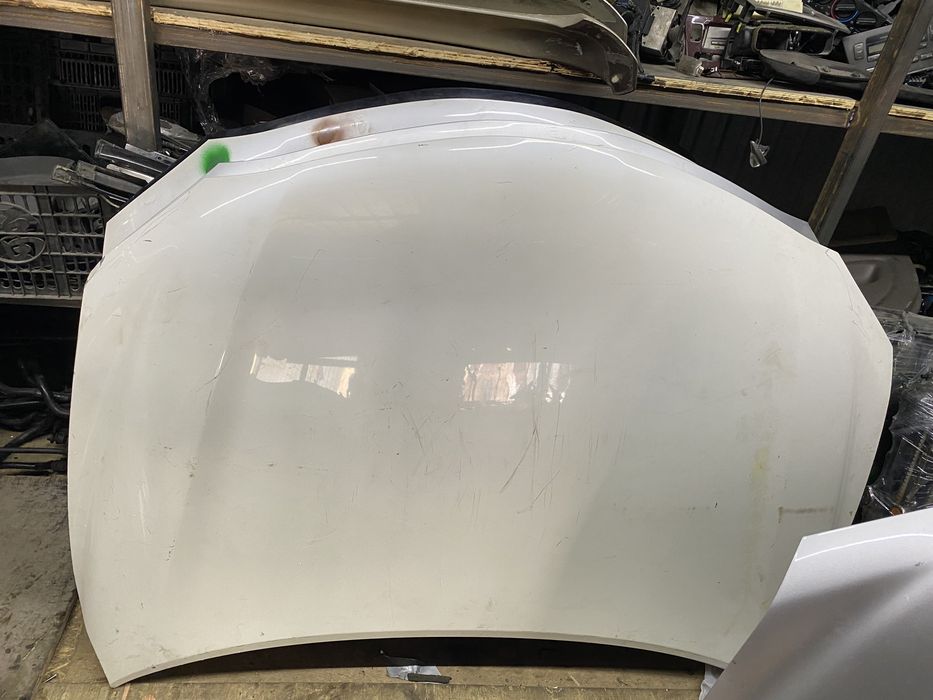 Капот на Toyota Camry 40/45