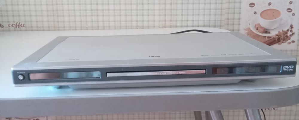 DVD плеер Vitek VT-4018