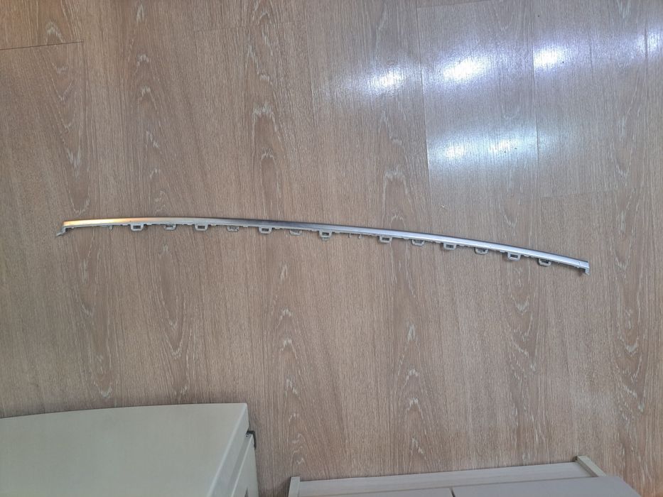 Молдинг заднего бампера