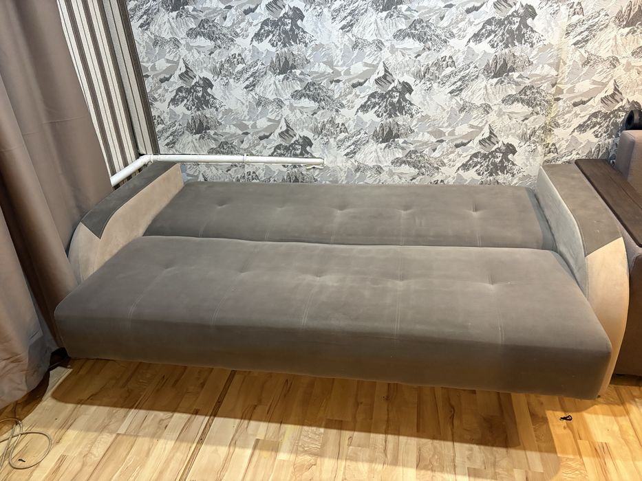 Продам диван в хорошем состоянии