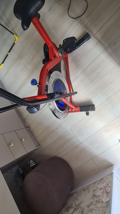 Велотренажёр для рук и ног