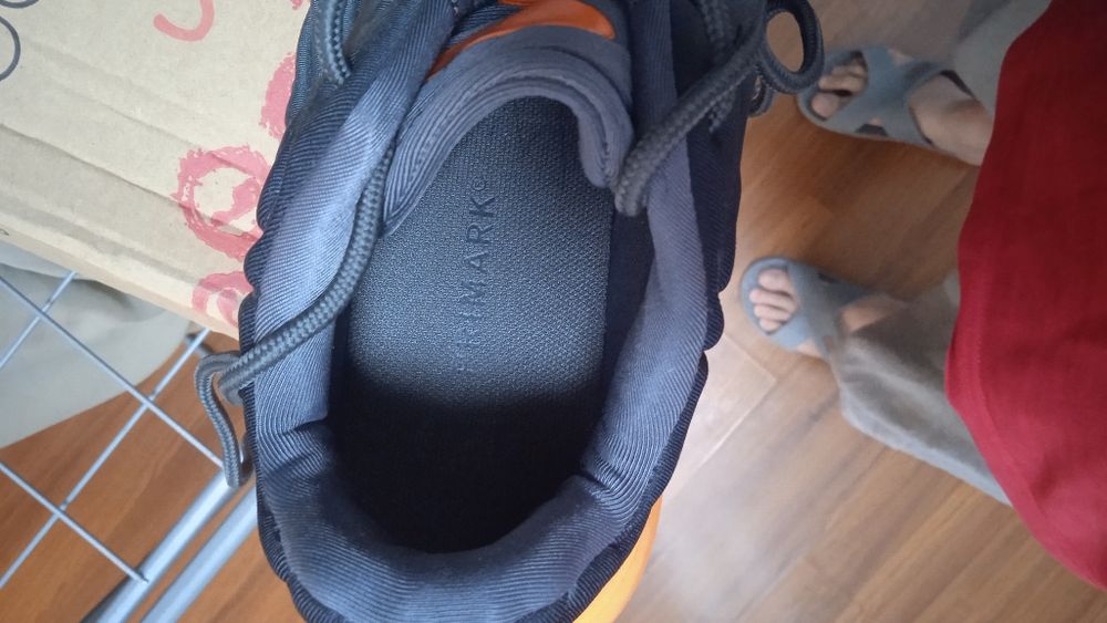 Кроссовки для подростковых